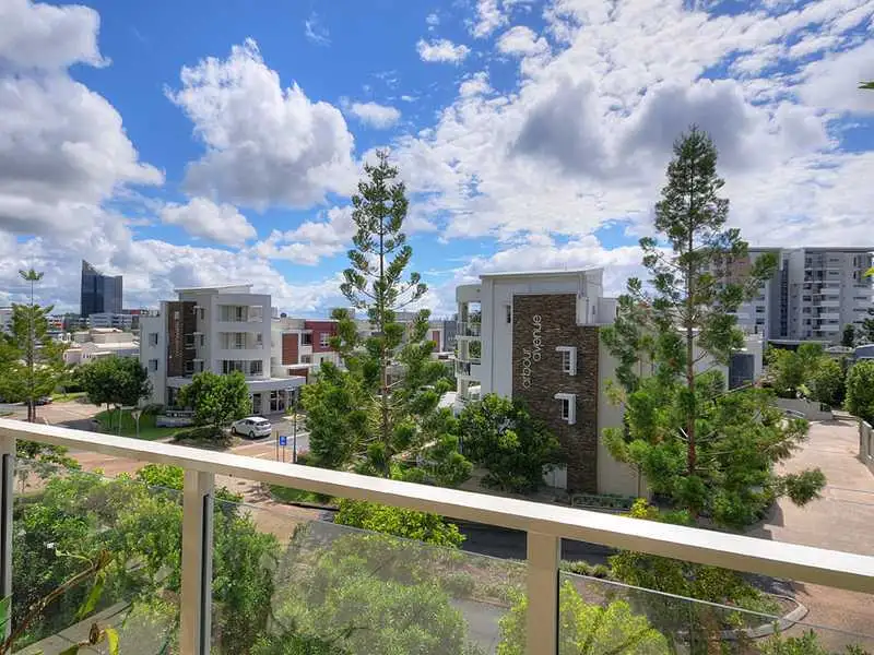 Main view of Homely unit listing, Unit 10/15 Laver Drive, Robina QLD 4226