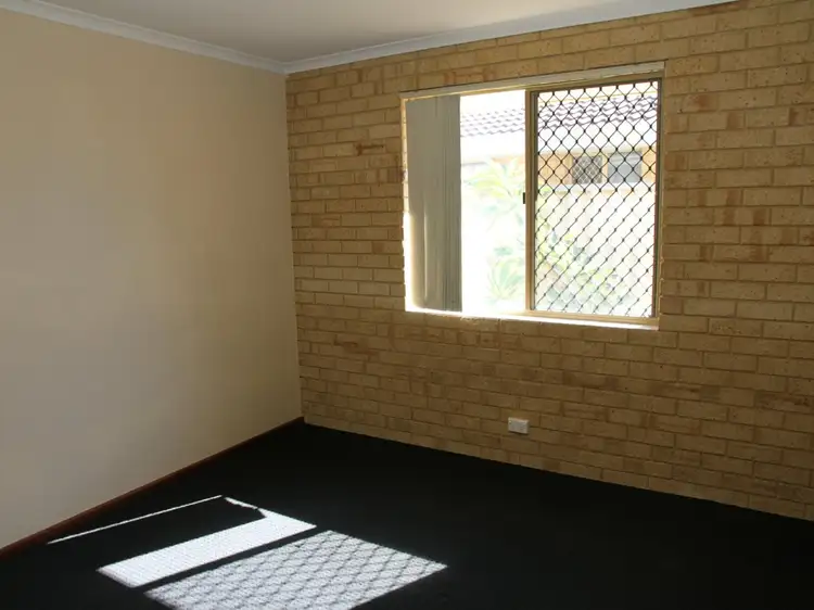 Sixth view of Homely house listing, 5/6 Dordrecht Place, Mahomets Flats WA 6530