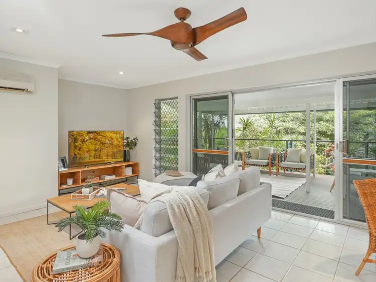 Seventh view of Homely house listing, 2 Dennis Close, Mooroobool QLD 4870