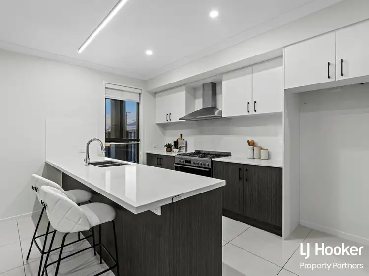 Second view of Homely house listing, 6 Alex Place, Rochedale QLD 4123