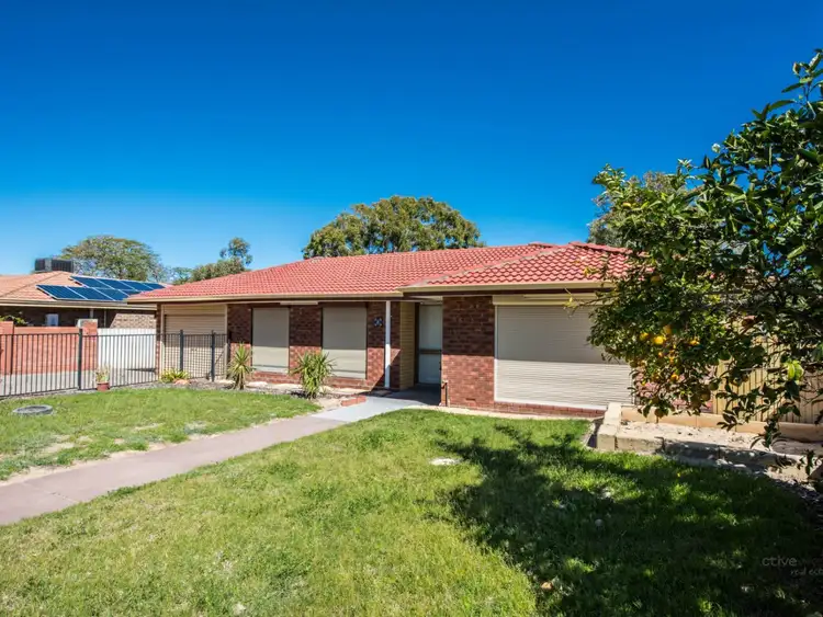 8 Kultown Drive, Waggrakine WA 6530