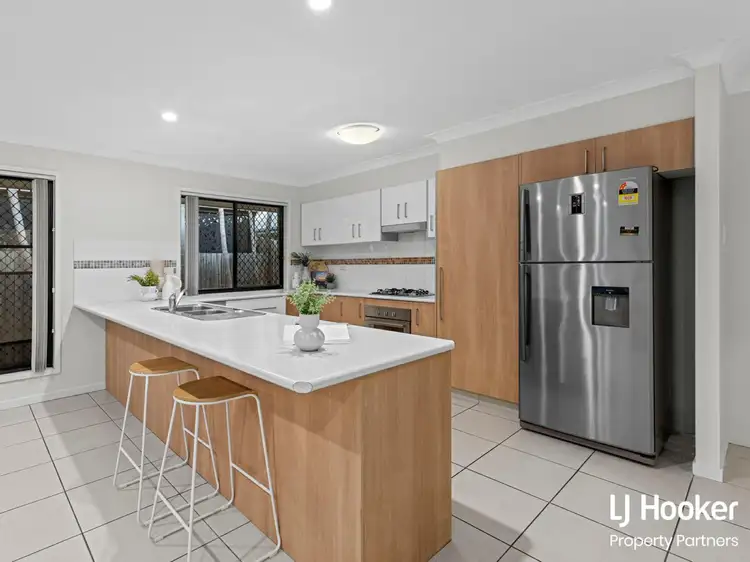 Fifth view of Homely house listing, 4 Nabeel Place, Calamvale QLD 4116