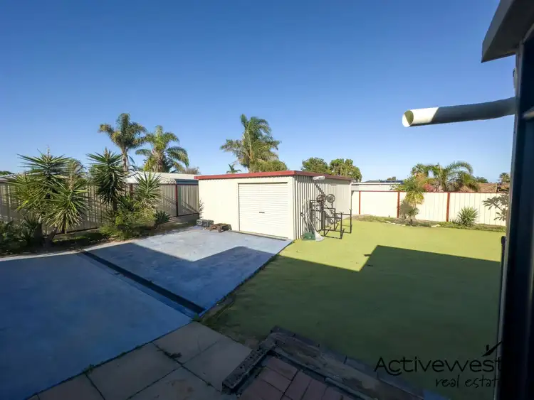 Fourth view of Homely house listing, 5 Lowan Court, Waggrakine WA 6530