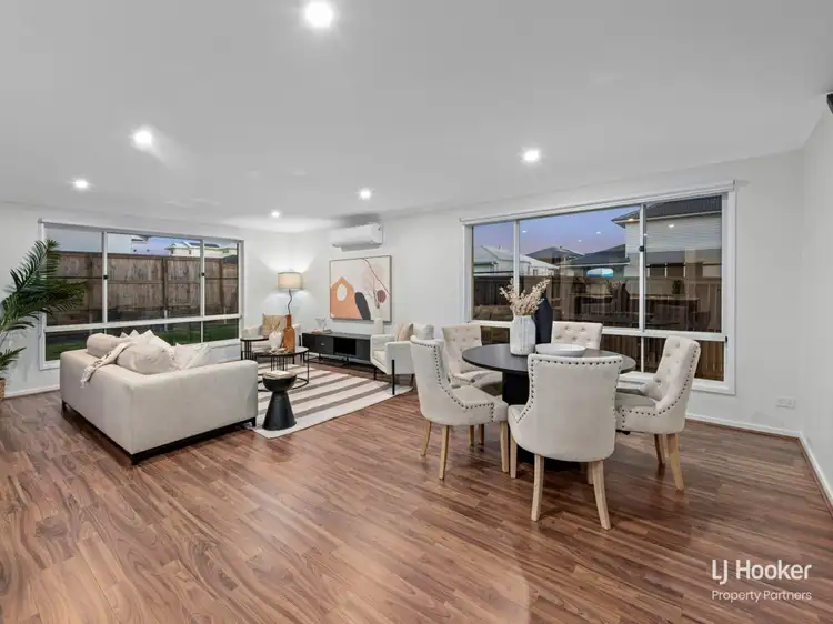 Sixth view of Homely house listing, 11 Davidson Circuit, Park Ridge QLD 4125