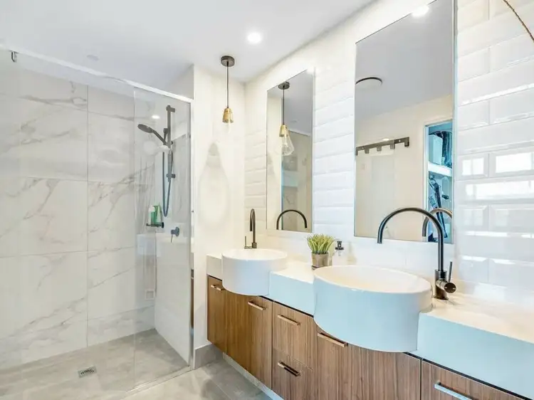 Sixth view of Homely unit listing, 1720/397 Christine Avenue, Varsity Lakes QLD 4227