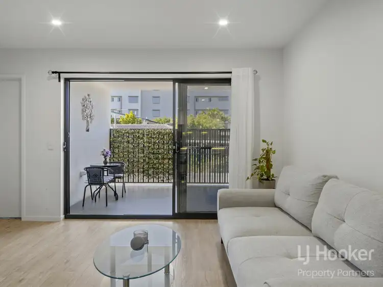 Fourth view of Homely apartment listing, 10/27 Lumley Street, Upper Mount Gravatt QLD 4122