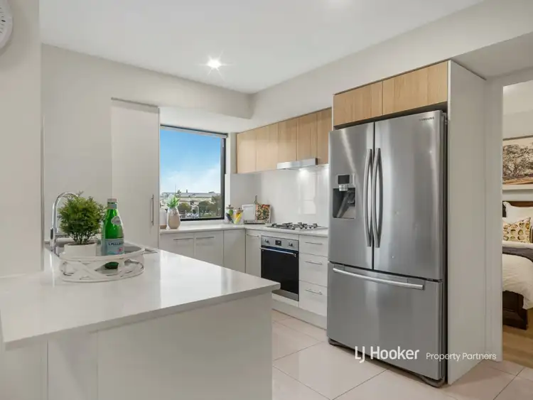 Sixth view of Homely apartment listing, 303/35 Kelburn Street, Upper Mount Gravatt QLD 4122