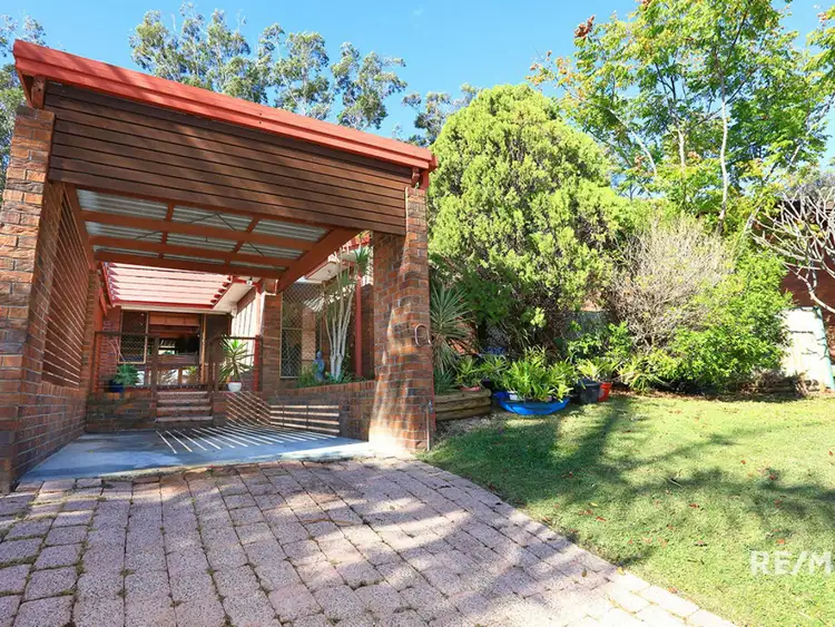 Second view of Homely semi-detached listing, 2/17 Corunna Crescent, Ashmore QLD 4214