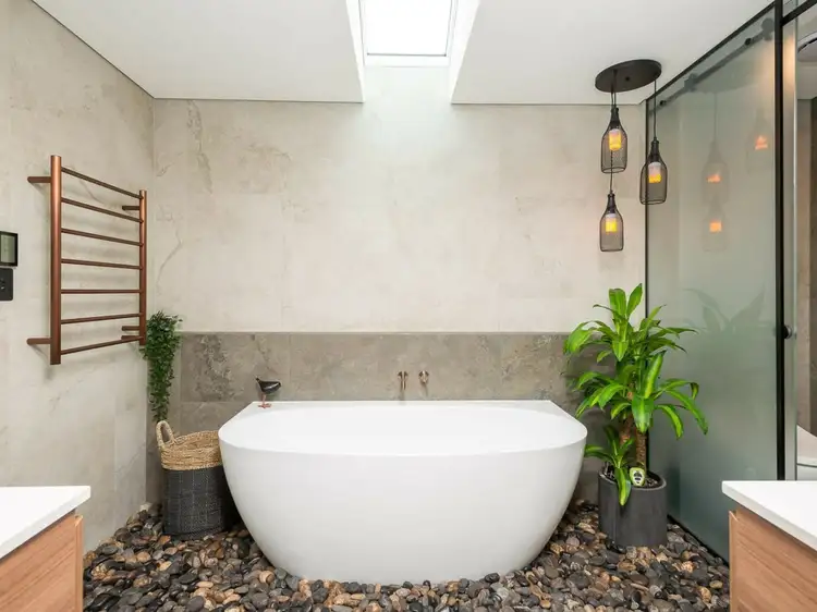 Third view of Homely house listing, 7 Society Court, Pacific Pines QLD 4211