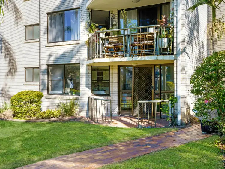 4/40 Murev Way, Carrara QLD 4211