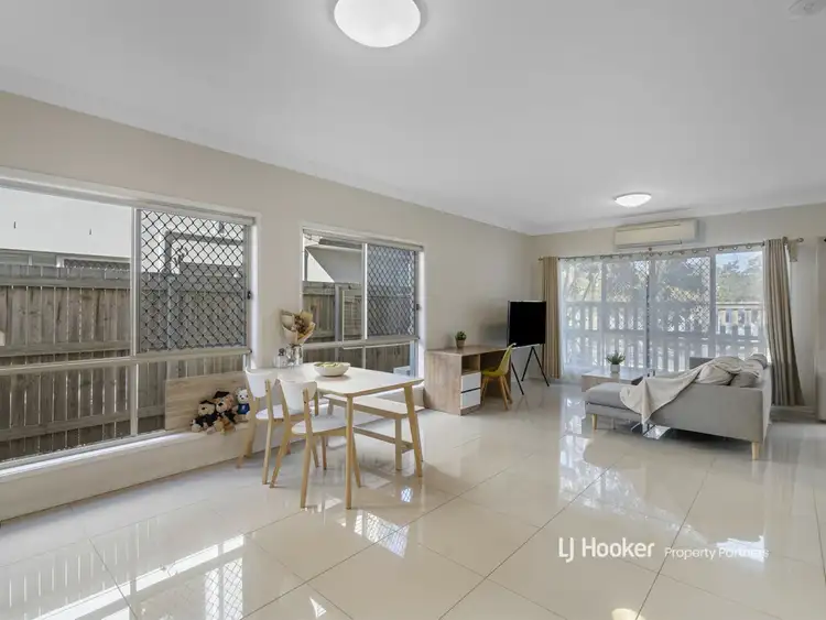 Fifth view of Homely townhouse listing, 27/60 Lakefield Place, Runcorn QLD 4113