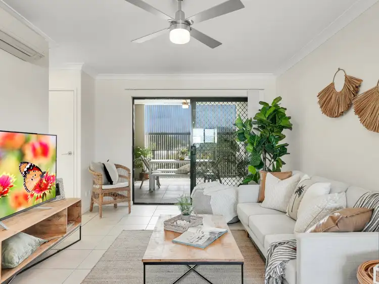 Unit 202/240 Buchan street, Westcourt QLD 4870