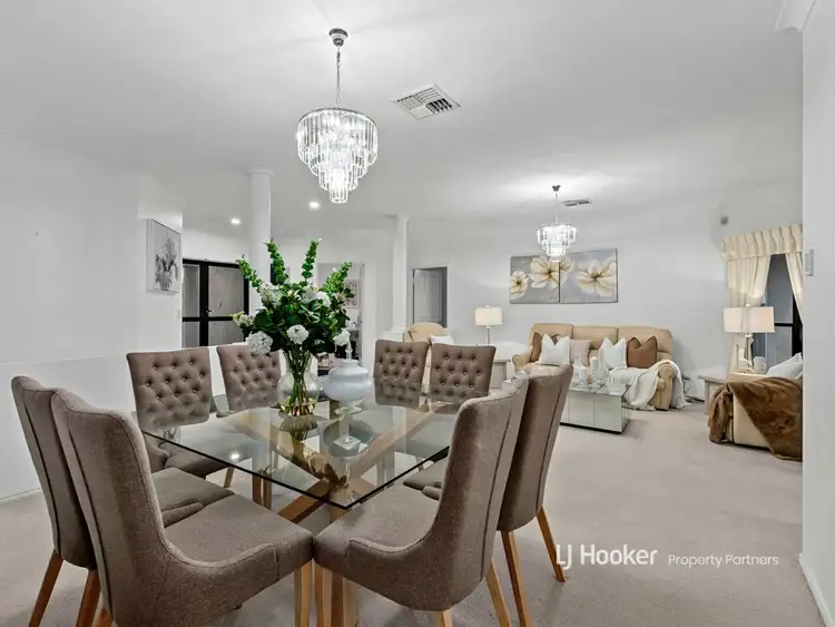 Third view of Homely house listing, 8 Coventry Place, Wishart QLD 4122