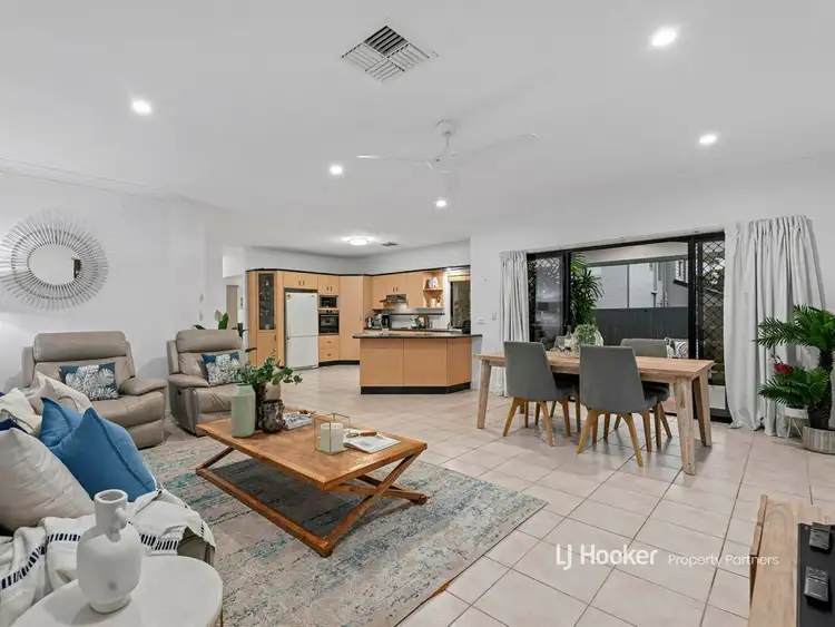 Sixth view of Homely house listing, 8 Coventry Place, Wishart QLD 4122