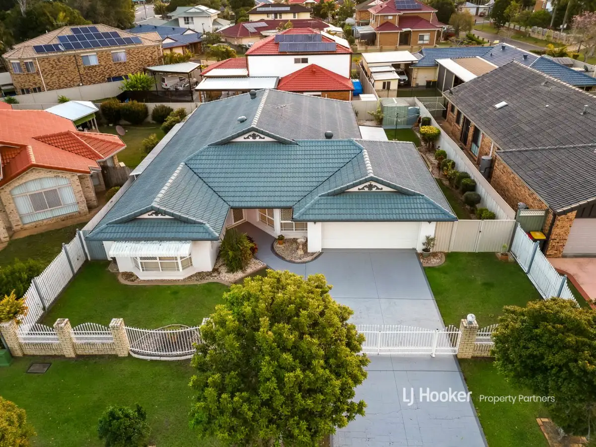Main view of Homely house listing, 3 Highgreen Close, Kuraby QLD 4112
