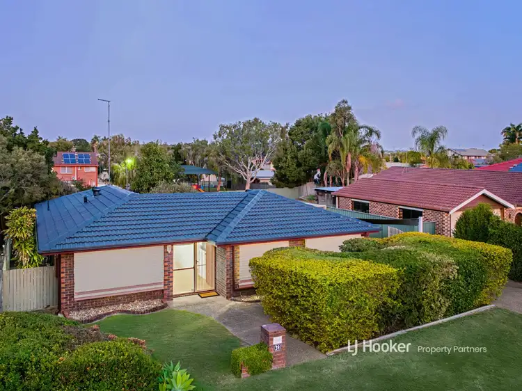 28 Cummin Street, Wishart QLD 4122