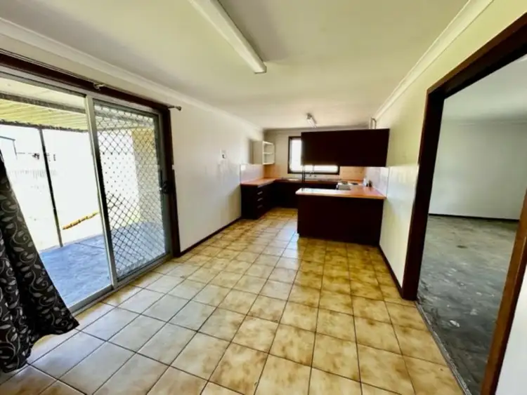 Third view of Homely house listing, 4 Cairncross Steet, Beresford WA 6530
