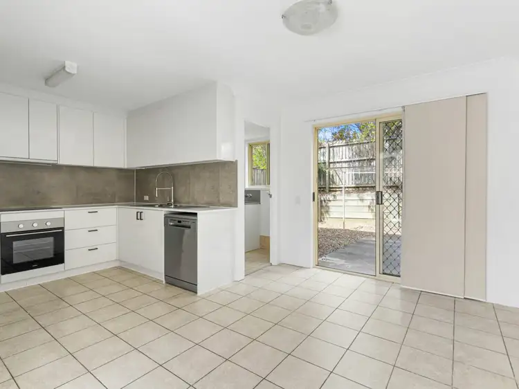 Fifth view of Homely townhouse listing, 27/62 Victor Street, Runcorn QLD 4113