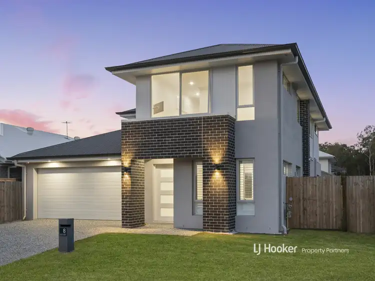 8 Bassin Street, Pallara QLD 4110