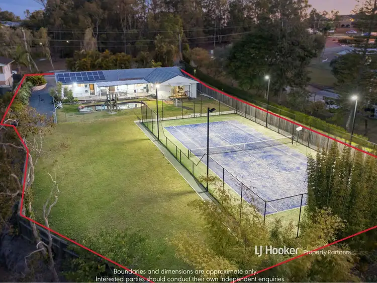 100 Dennis Road, Springwood QLD 4127