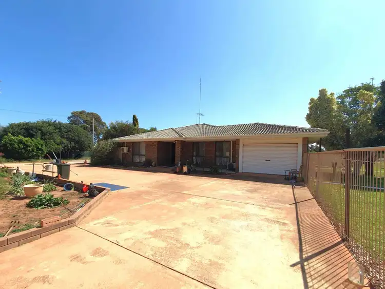 13 Piping Lane, Woorree WA 6530