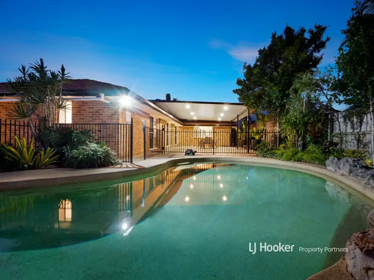 14 Ashford Place, Parkinson QLD 4115