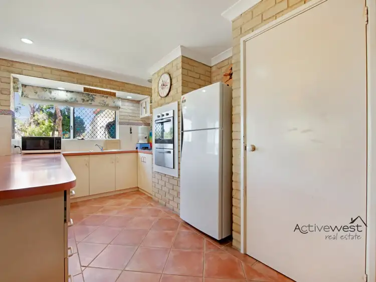 Sixth view of Homely house listing, 9 Waratah Court, Strathalbyn WA 6530