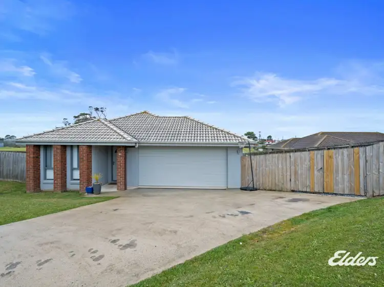 14 Nutview Court