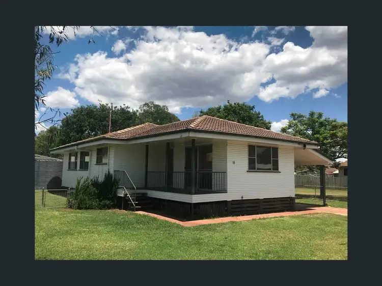 10 Milligan street, Oakey QLD 4401