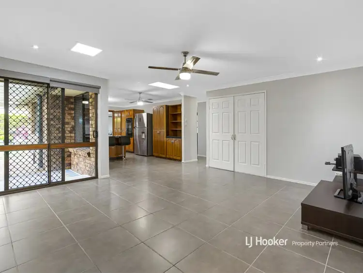 Fourth view of Homely house listing, 4 Nanga Place, Eight Mile Plains QLD 4113