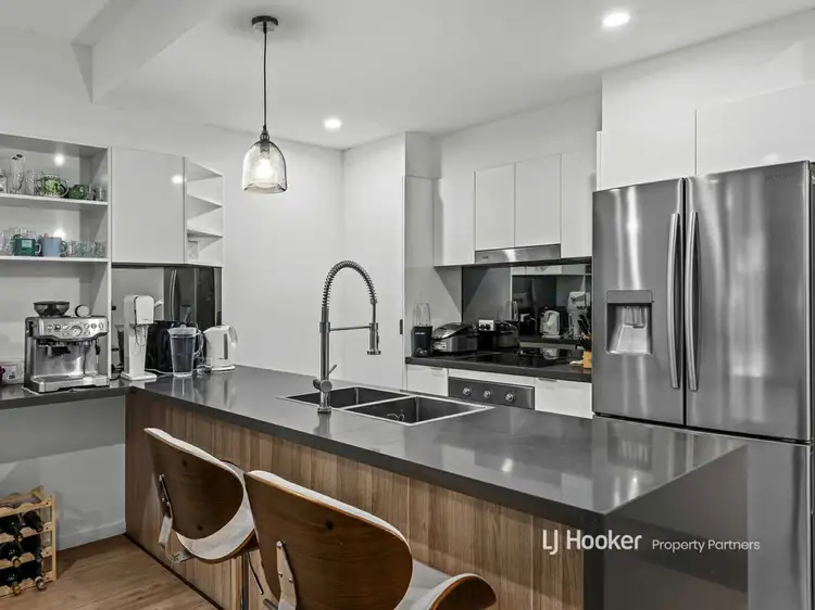 Third view of Homely apartment listing, 3/55 Lumley Street, Upper Mount Gravatt QLD 4122