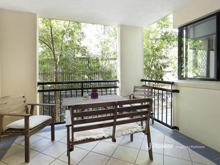Fourth view of Homely apartment listing, 4/327 Boundary Street, Spring Hill QLD 4000