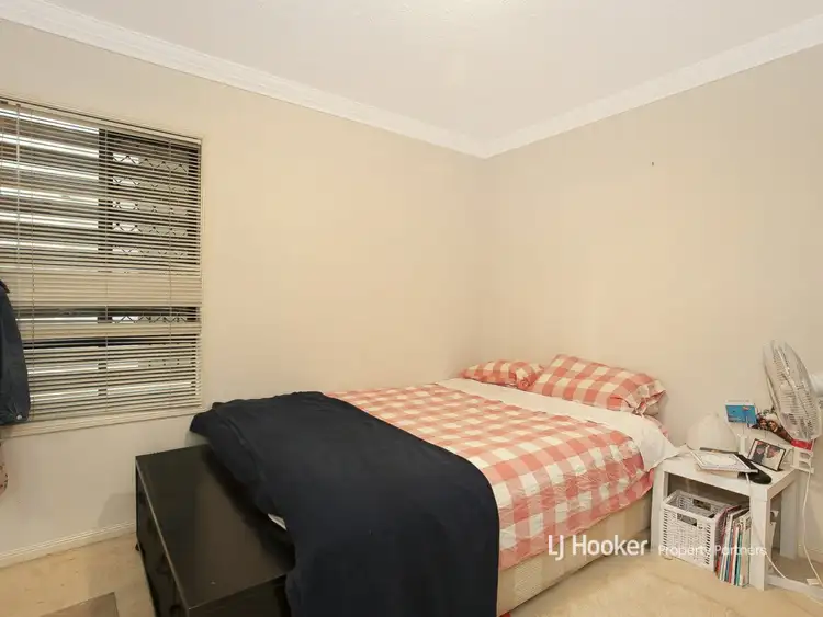 Sixth view of Homely apartment listing, 4/327 Boundary Street, Spring Hill QLD 4000