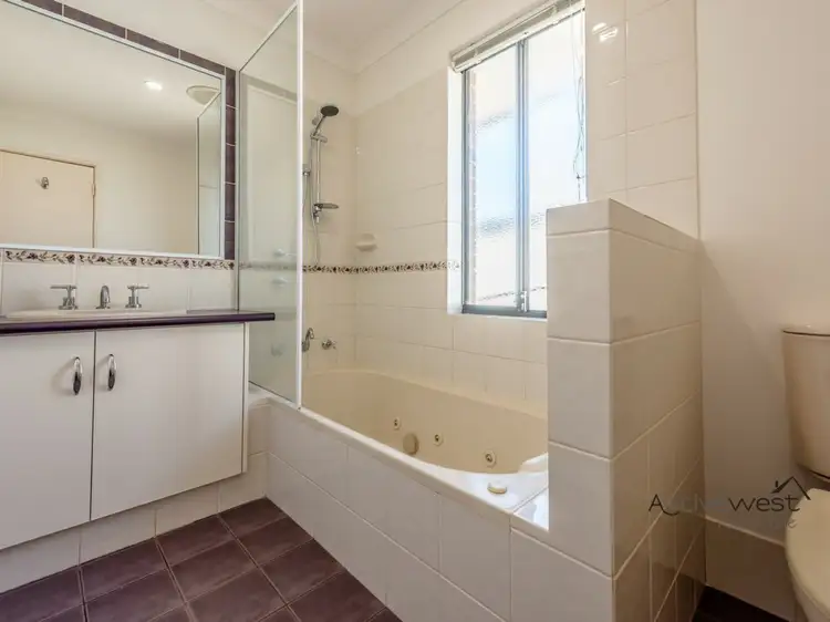 Fourth view of Homely house listing, 2 Hillview Drive, Drummond Cove WA 6532