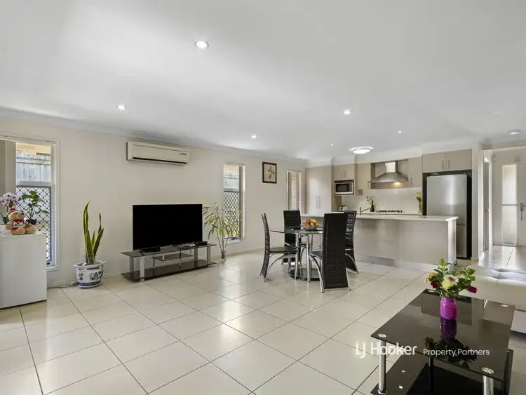 Fifth view of Homely house listing, 11 Emerson Close, Durack QLD 4077