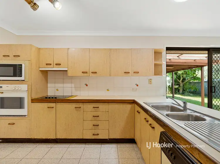 Fifth view of Homely house listing, 8 Nursery Avenue, Runcorn QLD 4113