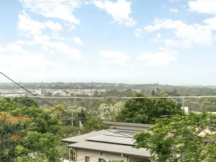 41 Howard Street, Oxley QLD 4075