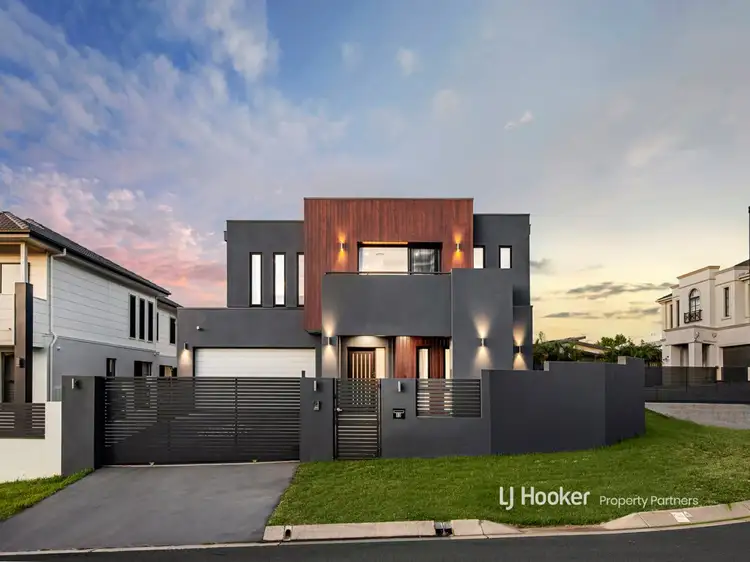 13 Grand Street, Rochedale QLD 4123