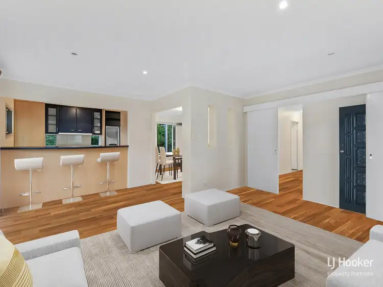Sixth view of Homely house listing, 8 Pictum Place, Sunnybank QLD 4109