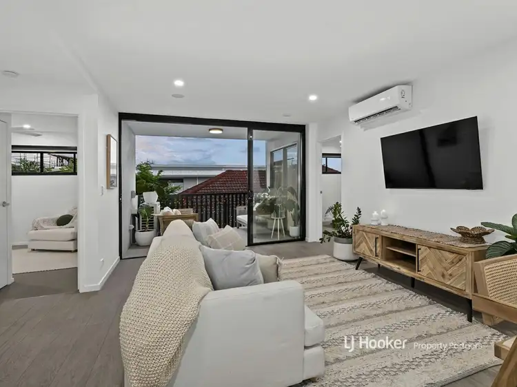 Second view of Homely apartment listing, 21/18 Hicks Street, Mount Gravatt East QLD 4122