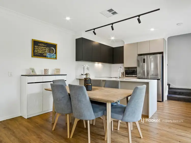 Fifth view of Homely townhouse listing, 23/7 Delonix Place, Eight Mile Plains QLD 4113