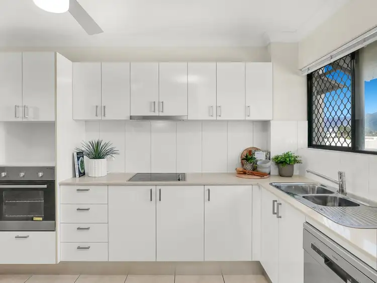 Fifth view of Homely unit listing, Unit 301/240 Buchan Street, Westcourt QLD 4870