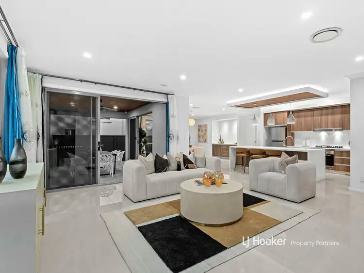 Second view of Homely house listing, 28 Caribbea Street, Kuraby QLD 4112