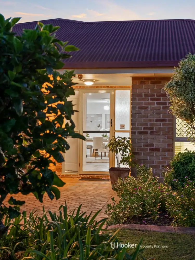Second view of Homely house listing, 10 Lily Circuit, Kuraby QLD 4112