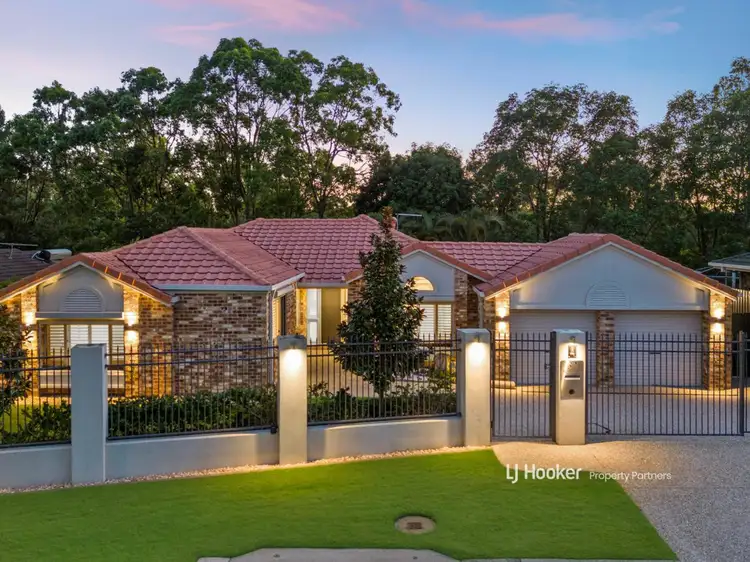 Main view of Homely house listing, 32 Windsor Place, Carindale QLD 4152