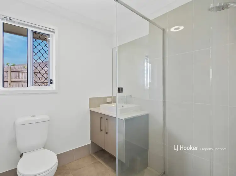 Sixth view of Homely house listing, 5 Arravanda Crescent, Pallara QLD 4110