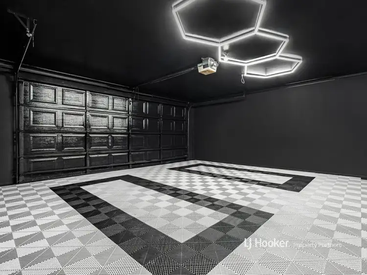 Fifth view of Homely house listing, 11 Wisteria Place, Calamvale QLD 4116