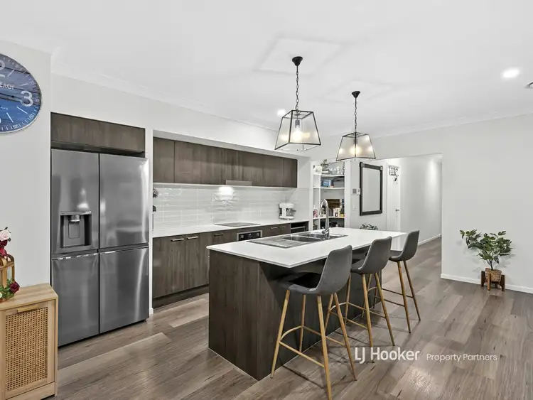 Sixth view of Homely house listing, 33 Grevillea Way, Park Ridge QLD 4125