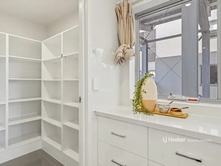 Fifth view of Homely apartment listing, 2107/1-5 Cremin Street, Upper Mount Gravatt QLD 4122
