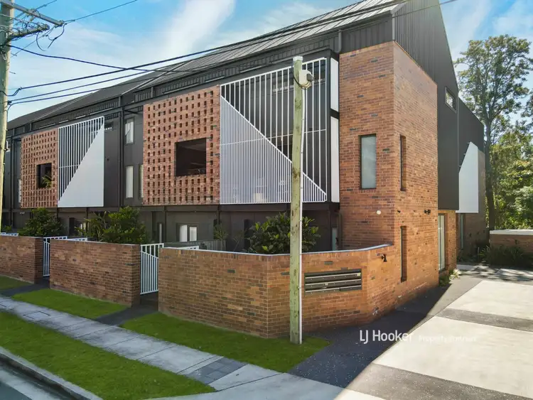 Second view of Homely townhouse listing, 6/2 Laver Street, Macgregor QLD 4109